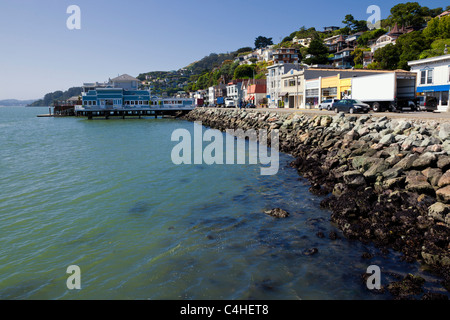 Panorama von Sausalito eine San Francisco Bay front Stadt in Marin County in Kalifornien Geschäfte und Restaurants auf der Hauptstraße Stockfoto