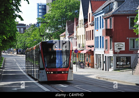 Straßenbahn auf Bergen, Hordaland County, Vestlandet Region, Kaigaten, Norwegen Stockfoto