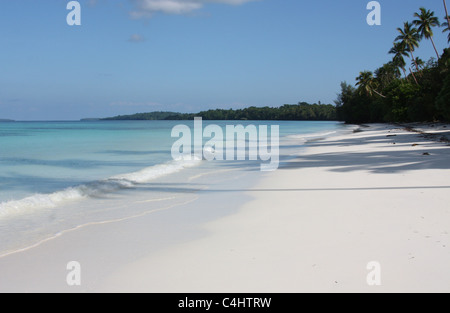 Unberührten Strand in Indonesisch Stockfoto