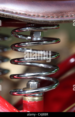 Sitz-Frühling auf einem Motorrad Stockfoto