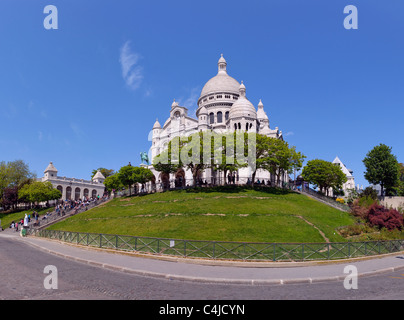 Die berühmte Basilika Sacre-Coeur in Montmartre, Paris. Foto aufgenommen am: 19. Mai 2010 Stockfoto