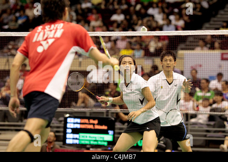 Wen Cheng Hsing und Chen hing Ling Chinesisch Taipei im gemischten Doppel-Viertelfinale der Li-Ning Singapore Open 2011. Stockfoto