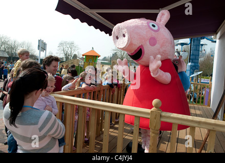 Peppa Pig Welt am Paultons Familie Freizeitpark in der Nähe von Southampton, England, UK Stockfoto