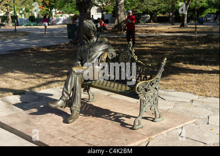 Statue von John Lennon, Parque John Lennon, Vedado District in Havanna, Kuba. Stockfoto