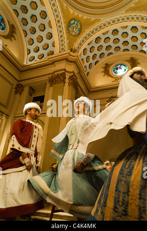 150. Parade der Riesen und Big-Köpfe, St. Laurentius-Kirche San Fermín Street-Party, Pamplona, Navarra, Spanien, Europa. Stockfoto