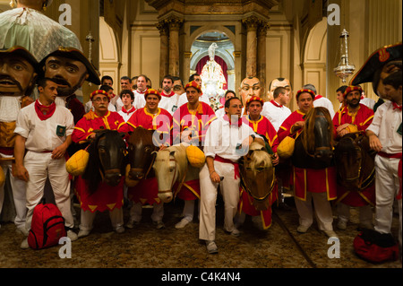 150. Parade der Riesen und Big-Köpfe, St. Laurentius-Kirche San Fermín Street-Party, Pamplona, Navarra, Spanien, Europa. Stockfoto