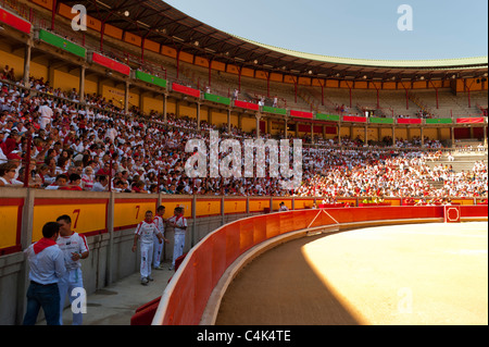 "Festival de recortadoresentgegen (Trimmer Festival), San Fermín Street-Party, Pamplona, Navarra (Navarra), Spanien, Europa. Stockfoto