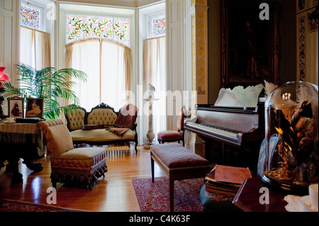 Die Innenräume der Craigdarroch Castle in Victoria, British Columbia, ist einem historischen, viktorianischen Châteauesque Herrenhaus. Stockfoto