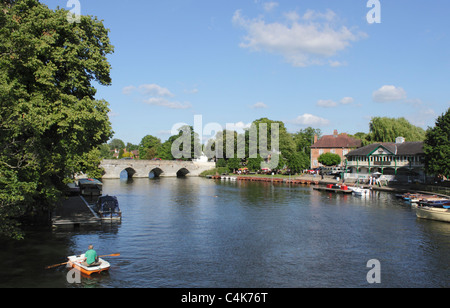 Fluss Avon und Clopton Brücke Stratford-Upon-Avon, Warwickshire Stockfoto