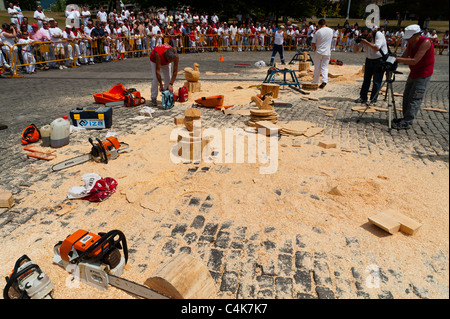 Ländlichen Sport, "Plaza de Los Fueros" (Tribunale Platz), San Fermín Street-Party, Pamplona, Navarra (Navarra), Spanien, Europa. Stockfoto