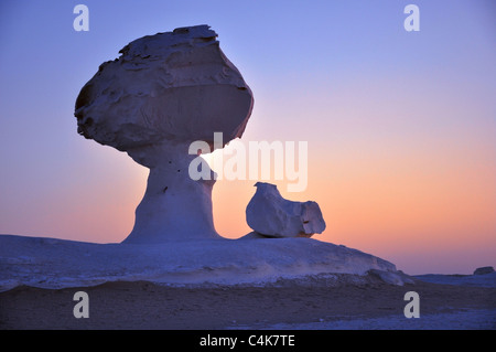 Landschaft der berühmten weißen Wüste in Ägypten Stockfoto