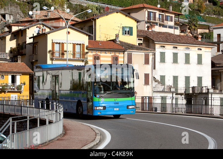 Ortsbus Comer See Italien Stockfoto