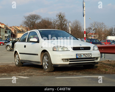 Oldtimer Opel Astra. Stockfoto
