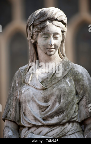 Statue der Wassergöttin - Rebecca Fountain außerhalb Bath Abbey Stockfoto