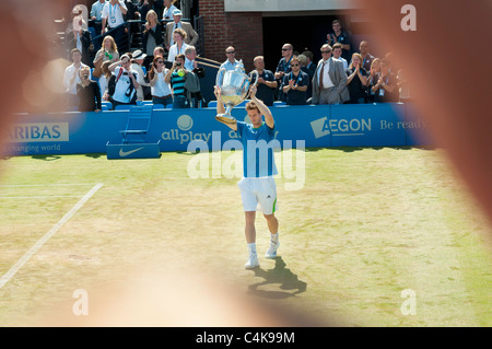 Aegon Championships 2011 - Queens Mens Single Tennis Finale; Andy Murray schlägt Jo-Wilfried Tsonga Frankreichs. Juni 2011. Stockfoto