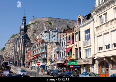 Stiftskirche Notre-Dame und Zitadelle, Dinant auf der Meuse Fluss, Namur, Wallonien, Belgien Stockfoto