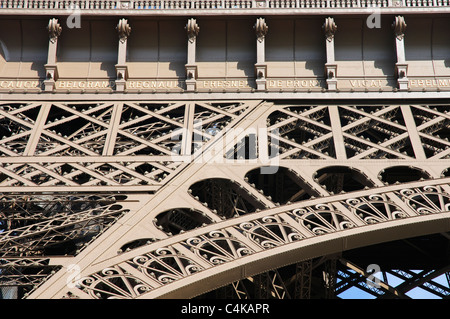 Detail des Eiffelturms, Paris, Frankreich Stockfoto