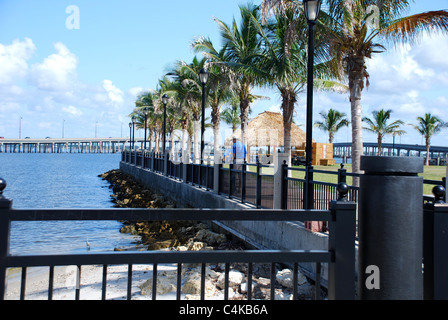 Die Innenstadt von Punta Gorda, Florida, USA, am Wasser zu Fuß Stockfoto