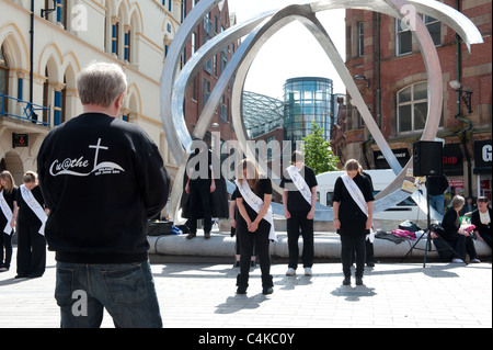 Straße Drama in Cornmarket Square, Belfast Stockfoto