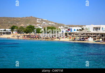 Ornos Beach griechische Kykladen Insel Mykonos Griechenland EU Europäische Union Europa Stockfoto