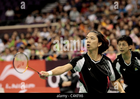 Cheng Wen-Hsing und Chen Hung-Ling von Chinese Taipei in Aktion während ihrer gemischten Doppel Finale Stockfoto