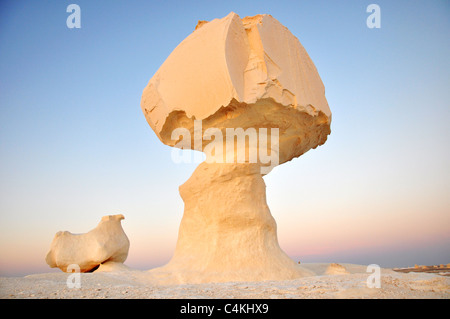 Landschaft der berühmten weißen Wüste in Ägypten Stockfoto