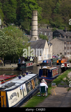 Rochdale Kanal, Hebden Bridge, West Yorkshire, England, Vereinigtes Königreich Stockfoto