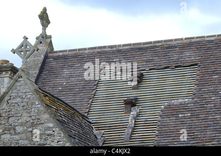 St. James Church Dach wird gebrauchsfertigen Staunton, in der Nähe von Tewkesbury, Gloucestershire, England, UK Stockfoto