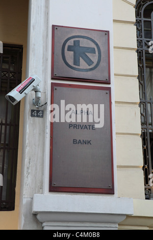 Das Zeichen auf einem Zweig der Alpha Bank in Iraklio (Heraklion), Crete. Stockfoto