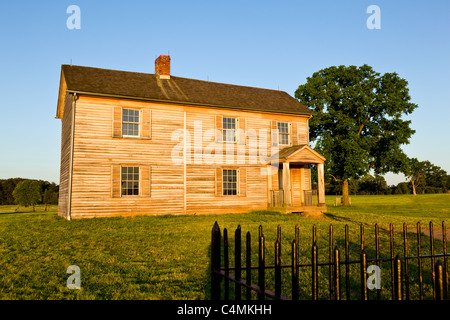 Blick auf den Sonnenuntergang von der alten Benjamin Chinn House bei Manassas Bürgerkrieg Schlachtfeld, wo die Schlacht am Bull Run gekämpft wurde. 2011 ist das Sesquicentennial der Schlacht Stockfoto