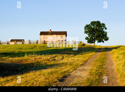 Blick auf den Sonnenuntergang von der alten Benjamin Chinn House bei Manassas Bürgerkrieg Schlachtfeld, wo die Schlacht am Bull Run gekämpft wurde. 2011 ist das Sesquicentennial der Schlacht Stockfoto