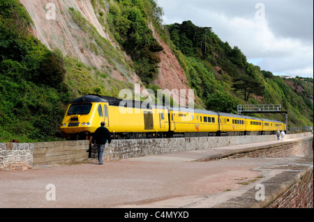 Network Rail neue Messung Zug vorbei Teignmouth Devon England uk Stockfoto