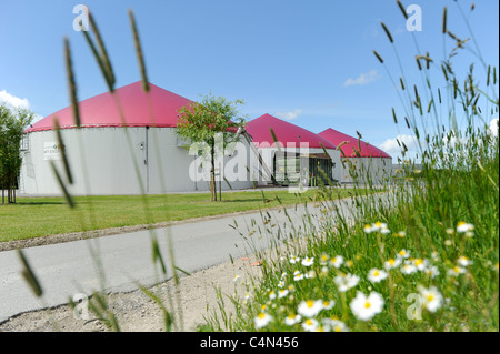 Deutschland-MT-Energie Biogasanlage eines Landwirts auf Nordsee Insel Nordstrand im Bundesland Schleswig-Holstein Stockfoto