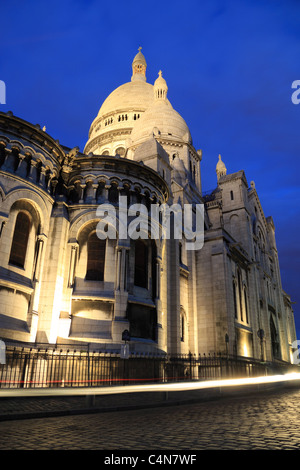 Die Basilika des Heiligen Herzen von Paris, allgemein bekannt als Basilika Sacré-Cœur, Montmartre, Paris, Frankreich Stockfoto