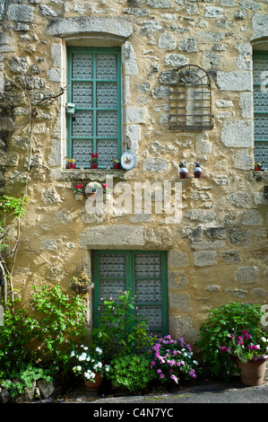 Traditionelle französische Haus im malerischen Stadt Castelmoron d ' Albret im Bordelais, Gironde, Frankreich Stockfoto