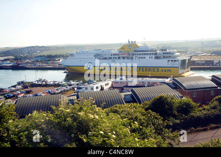 Transmanche Ferries Fähre Schiff Ankunft in Newhaven, East Sussex, England Stockfoto