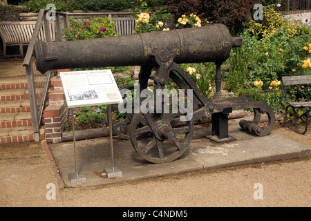 Russische Kanone vom Krimkrieg, Lewes Castle, East Sussex, England Stockfoto