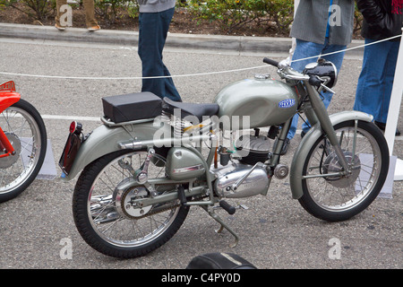 Oldtimer-italienische Motorräder im Jahr 2011 Rodeo Drive Concours d ' Elegance Stockfoto