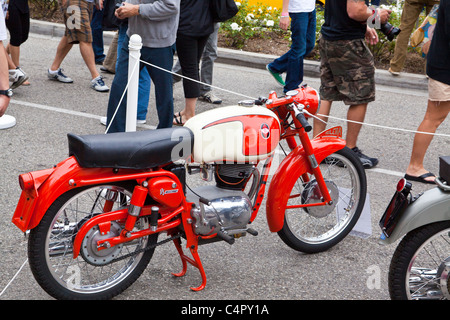 Oldtimer-italienische Motorräder im Jahr 2011 Rodeo Drive Concours d ' Elegance Stockfoto