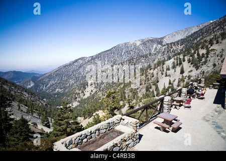 Mount Baldy in den San Gabriel Mountains, Kalifornien Stockfoto