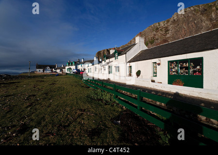 Das malerische Dorf von Ellenabeich (häufig genannt Easdale) auf der Insel Seil. Stockfoto