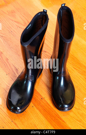 schwarze Gummistiefel Stockfoto