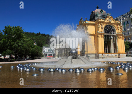 Kolonnaden im Spa und Health resort Marianske Lazne, Marienbad, Tschechische Republik, Europa. Foto: Willy Matheisl Stockfoto