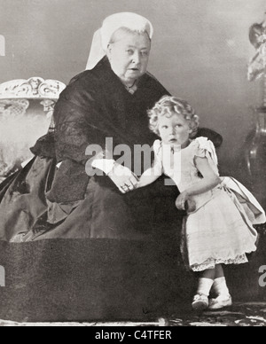 Prince Edward, später Edward VIII., im Alter von 2½ mit seiner Urgroßmutter Königin Victoria von England. Stockfoto