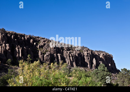 Texas-Berg auf Nebenstraßen in der Nähe von Fort Davis.Texas, USA Stockfoto