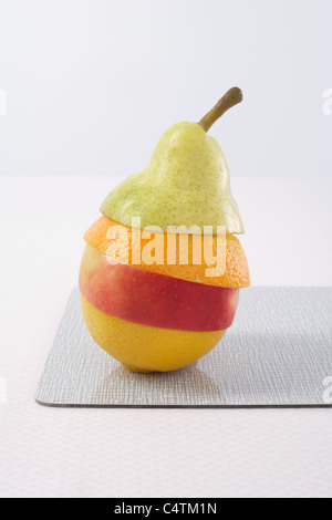 Gestapelte FRUCHTSCHEIBEN Stockfoto