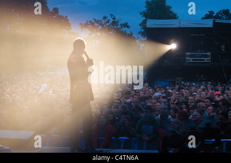 Andy Bell von Erasure Konzert Stockfoto