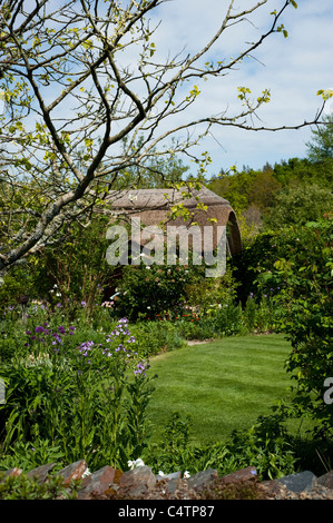 Der Bauerngarten im April, RHS Rosemoor, Devon, England, Vereinigtes Königreich Stockfoto