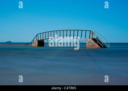 Brücke nach nirgendwo Stockfoto