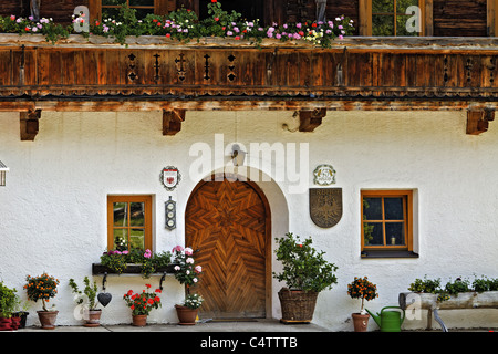 Österreich-Kitzbühel-attraktiv-Bauernhaus Stockfoto